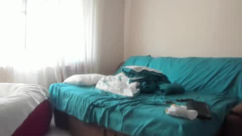 Issabelle online show from 01/19/26, 09:13