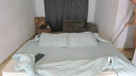 Isabella  online show from 02/13/25, 05:37