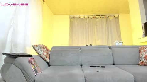 Isabella  online show from 09/16/25, 11:06