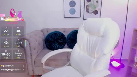 issi_loren online show from 12/01/25, 06:57