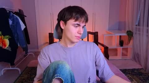 Maks online show from 03/07/25, 10:24