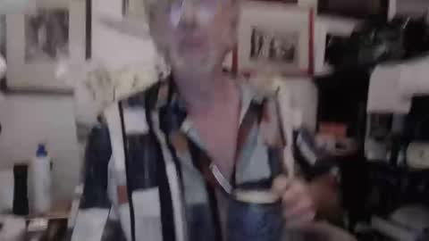 ImYourBitch online show from 05/06/26, 05:25