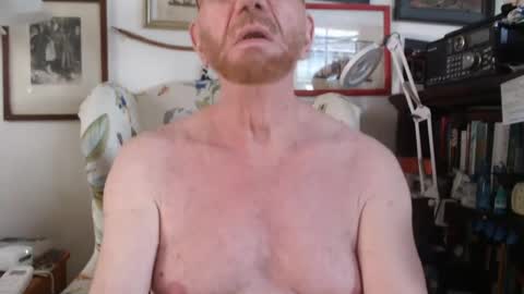 Snapshot of isubmissiveslut chatting on 06/15/26, 12:02 ImYourBitch online show from 06/15/26, 12:02