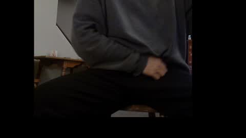 Snapshot of ital25usa chatting on 01/05/25, 05:30 ital25usa online show from 01/05/25, 05:30