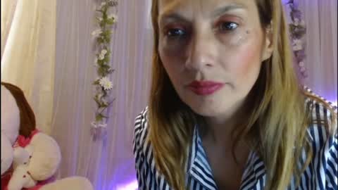 Snapshot of italagomez chatting on 01/25/25, 10:28 Itala Gomez online show from 01/25/25, 10:28