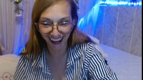 Snapshot of italagomez chatting on 02/09/25, 03:11 Itala Gomez online show from 02/09/25, 03:11