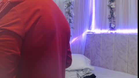 Snapshot of italagomez chatting on 02/16/25, 03:48 Itala Gomez online show from 02/16/25, 03:48