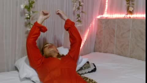 Snapshot of italagomez chatting on 02/26/25, 11:04 Itala Gomez online show from 02/26/25, 11:04