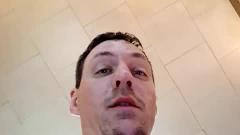 Snapshot of italian_stallion_22 chatting on 09/27/25, 05:45 Italian stallion online show from 09/27/25, 05:45