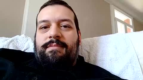 Snapshot of italianbigboy932 chatting on 04/02/26, 09:18 italianbigboy932 online show from 04/02/26, 09:18