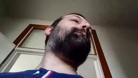 Snapshot of italianbigboy932 chatting on 04/04/26, 10:24 italianbigboy932 online show from 04/04/26, 10:24