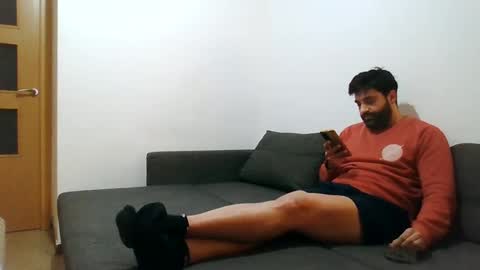 Snapshot of italianboybcn chatting on 01/05/25, 10:08 italianboybcn online show from 01/05/25, 10:08