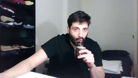 Snapshot of italianboybcn chatting on 01/28/25, 09:19 italianboybcn online show from 01/28/25, 09:19