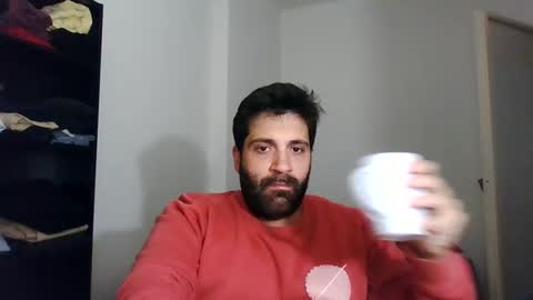 Snapshot of italianboybcn chatting on 03/10/25, 07:10 italianboybcn online show from 03/10/25, 07:10