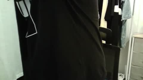 Snapshot of italianboybcn chatting on 09/27/25, 08:47 italianboybcn online show from 09/27/25, 08:47