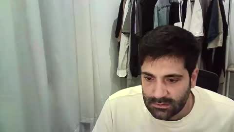 Snapshot of italianboybcn chatting on 12/23/25, 06:55 italianboybcn online show from 12/23/25, 06:55