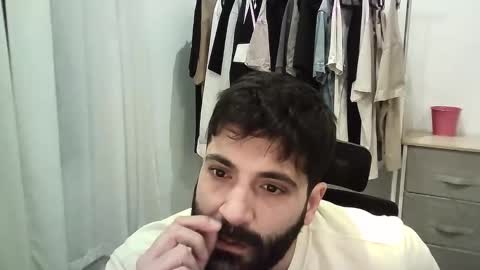 Snapshot of italianboybcn chatting on 01/09/26, 06:38 italianboybcn online show from 01/09/26, 06:38