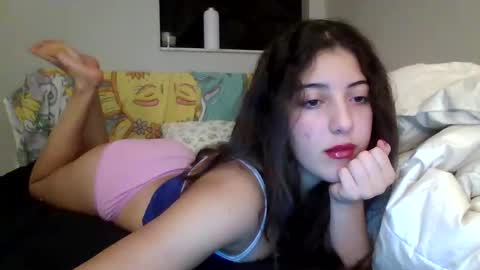 Snapshot of italiankittyx chatting on 10/02/25, 04:41 ItalianKitty online show from 10/02/25, 04:41