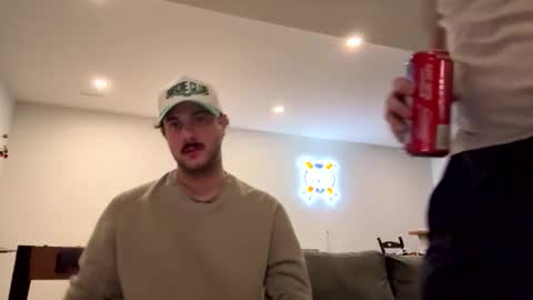 italianladd online show from 11/30/25, 09:24