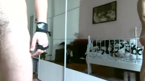 Snapshot of italianmonsterd chatting on 02/17/26, 10:34 italianmonsterD online show from 02/17/26, 10:34