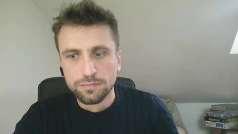 Snapshot of italiano116116 chatting on 02/19/25, 09:28 italiano116116 online show from 02/19/25, 09:28