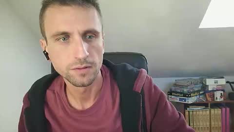 Snapshot of italiano116116 chatting on 10/05/25, 12:36 italiano116116 online show from 10/05/25, 12:36