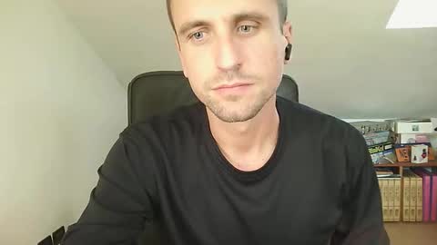 Snapshot of italiano116116 chatting on 10/13/25, 08:47 italiano116116 online show from 10/13/25, 08:47