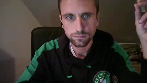 Snapshot of italiano116116 chatting on 10/27/25, 04:33 italiano116116 online show from 10/27/25, 04:33