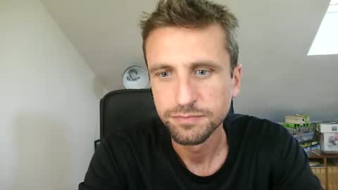 italiano116116 online show from 06/12/26, 09:08