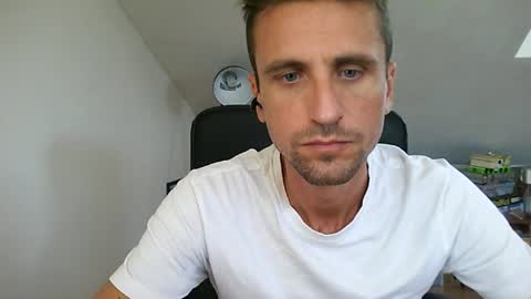 italiano116116 online show from 07/10/26, 08:50