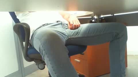 Alex online show from 09/11/25, 12:16