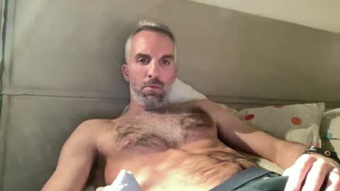 italiantoyboy84 online show from 02/01/25, 12:51