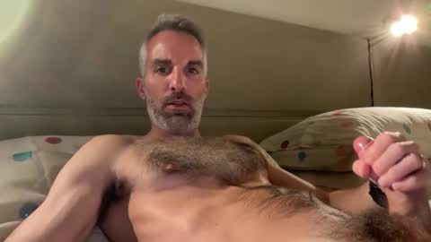 italiantoyboy84 online show from 04/21/26, 10:45