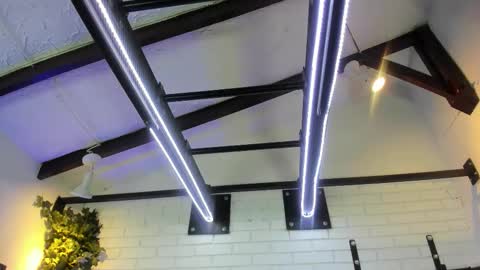 Italo Moore online show from 11/06/25, 11:11