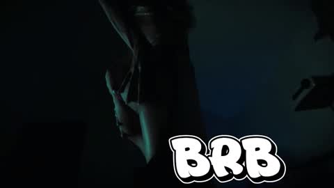 Snapshot of itelia chatting on 09/18/25, 01:02 ITELIA online show from 09/18/25, 01:02