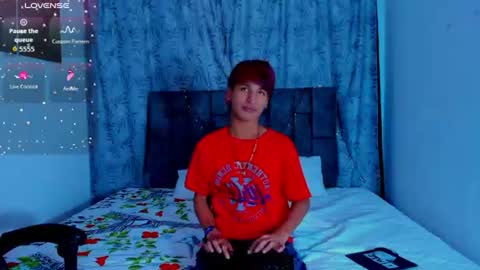 Snapshot of ithan_kingtwin chatting on 07/14/26, 07:41 ithan_kingtwin online show from 07/14/26, 07:41