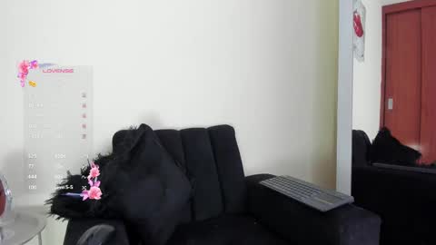 Snapshot of its__angelica_ chatting on 09/27/25, 07:08 Angelica online show from 09/27/25, 07:08