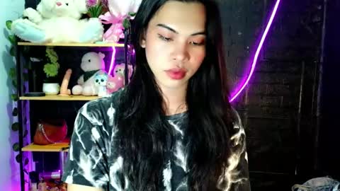Snapshot of its_chloe20 chatting on 06/03/26, 08:14 its_chloe20 online show from 06/03/26, 08:14