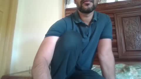 Snapshot of its_me_2323 chatting on 04/10/26, 06:18 its_me_2323 online show from 04/10/26, 06:18