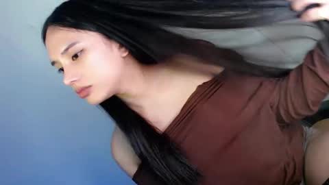 Snapshot of its_me_kaye28 chatting on 10/25/25, 07:27 Kaye online show from 10/25/25, 07:27