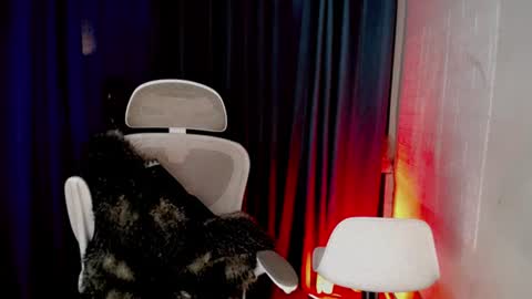 its_me_luna1111 online show from 06/22/26, 03:25