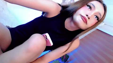 its_me_luna1111 online show from 07/04/26, 04:35