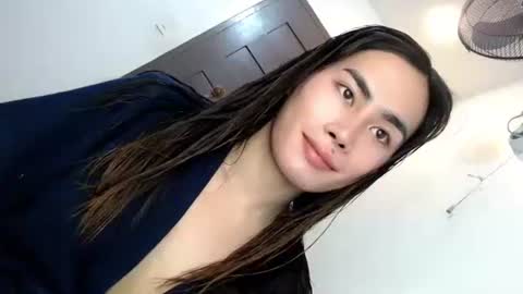 its_me_vanesa online show from 11/16/25, 10:10