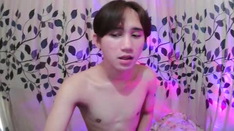 its_saya online show from 10/04/25, 04:32