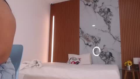 Snapshot of its_valexa chatting on 07/01/26, 06:07 Valeria Alexandra online show from 07/01/26, 06:07