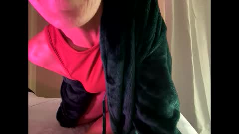 Snapshot of itsallaboutenergy___ chatting on 12/04/24, 08:51 Next Stream Tuesday 123 Around 2 PM EST online show from 12/04/24, 08:51