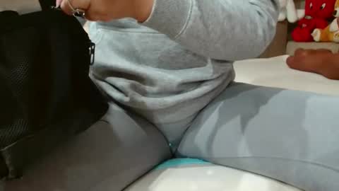 Busty mommy online show from 09/28/25, 10:15