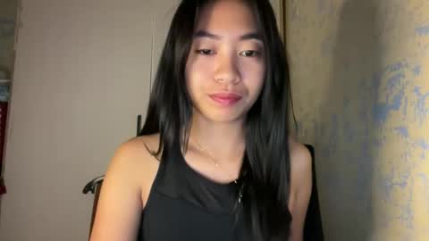 Snapshot of itscandygurl chatting on 03/17/26, 01:54 Candy online show from 03/17/26, 01:54