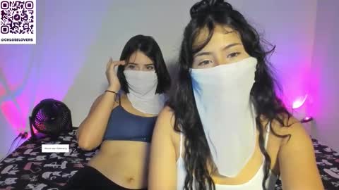 Snapshot of itschloee chatting on 10/29/25, 02:25 Chloee and Sky online show from 10/29/25, 02:25
