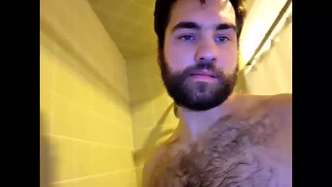 Snapshot of itsdaiton chatting on 10/14/25, 02:07 Daiton online show from 10/14/25, 02:07